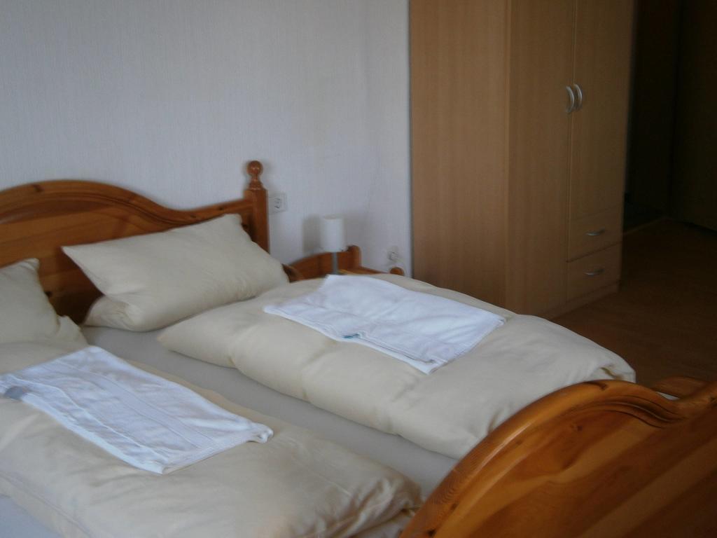 Hotel Strauss ヴァルトブロン 部屋 写真